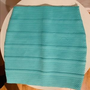 Bandage mint green skirt
